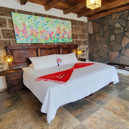 Casona Hotel Petra سان ميغيل دي الليندي المظهر الخارجي الصورة