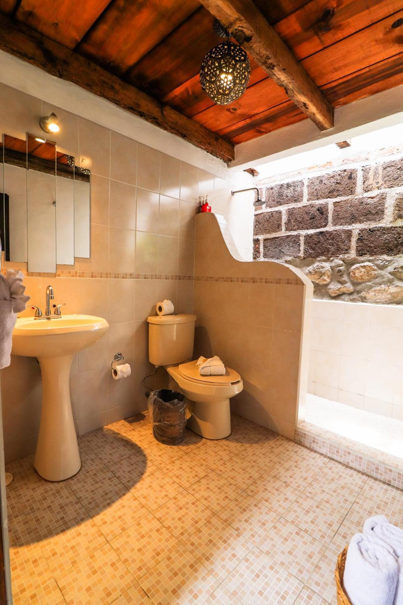 Casona Hotel Petra سان ميغيل دي الليندي المظهر الخارجي الصورة